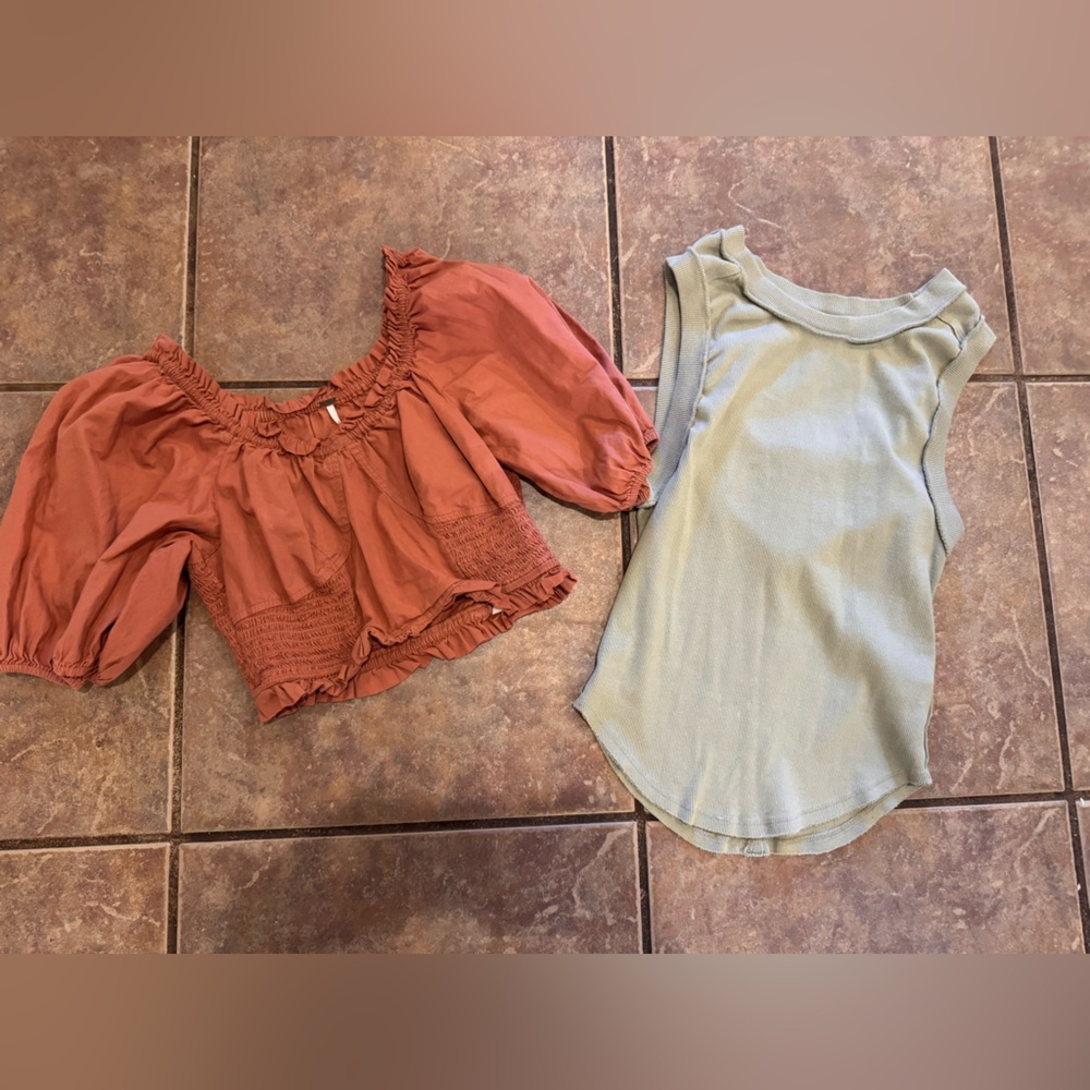 BUNDLE Free People Rust Crop Tops and We The Free Sage Tank Top Bundle!